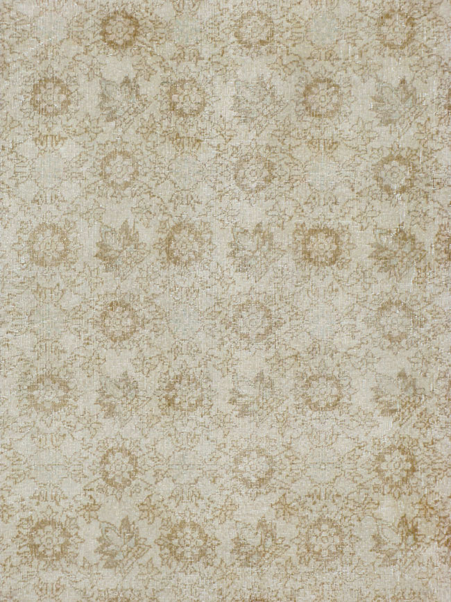 Vintage Turkish Sivas Distressed Rug, No.24401 - Gss