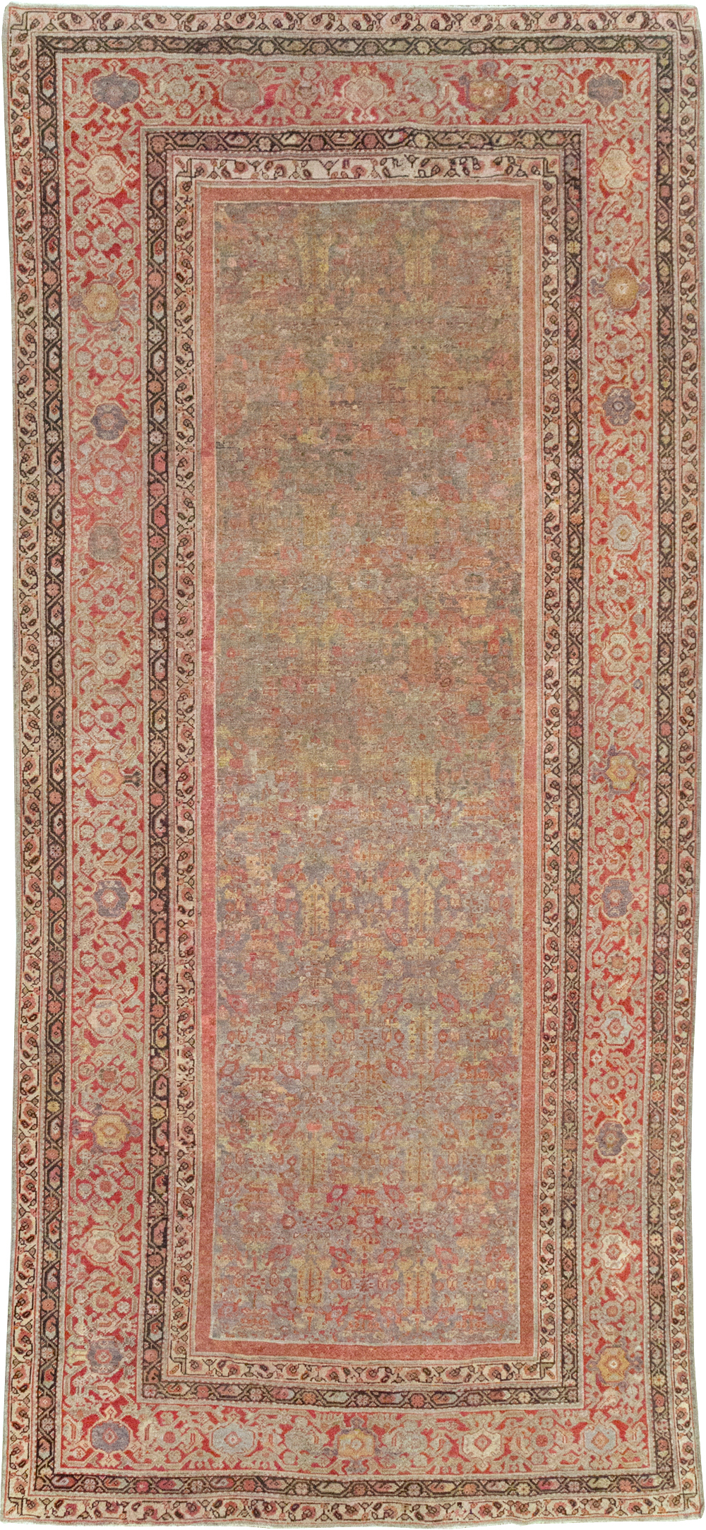 Antique Persian Mahal Gallery Carpet, No.24410 - Gss