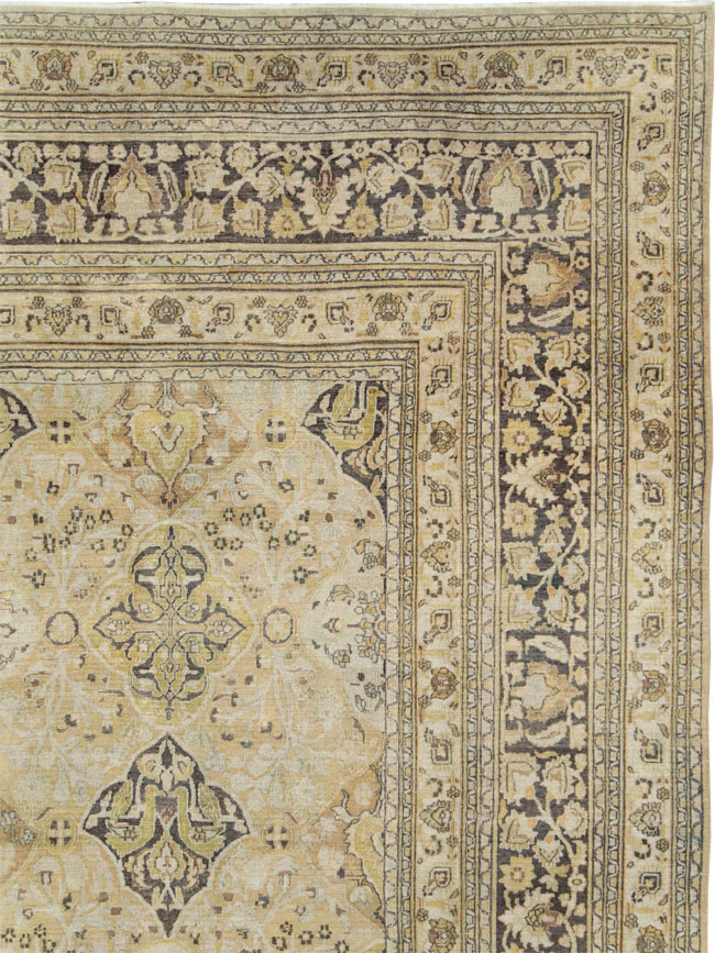 Antique Persian Dorokhsh Carpet, No.24413 - Gss