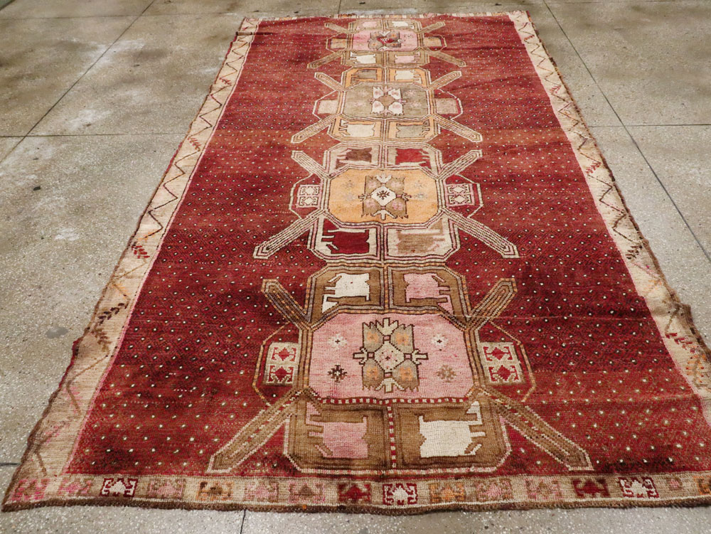 Vintage Turkish Anatolian Gallery Carpet, No.24423 - Gss