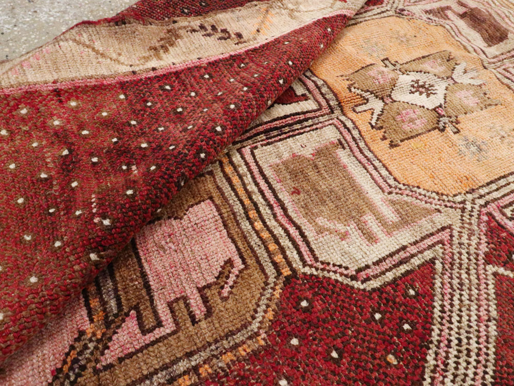 Vintage Turkish Anatolian Gallery Carpet, No.24423 - Gss