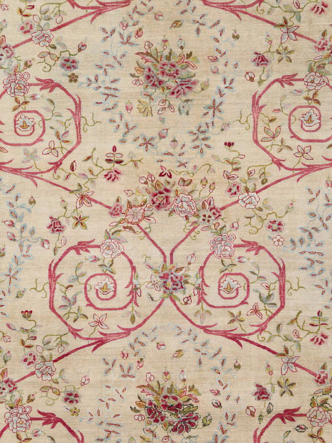 Antique Persian Sarouk Carpet, No.24433 - Gss