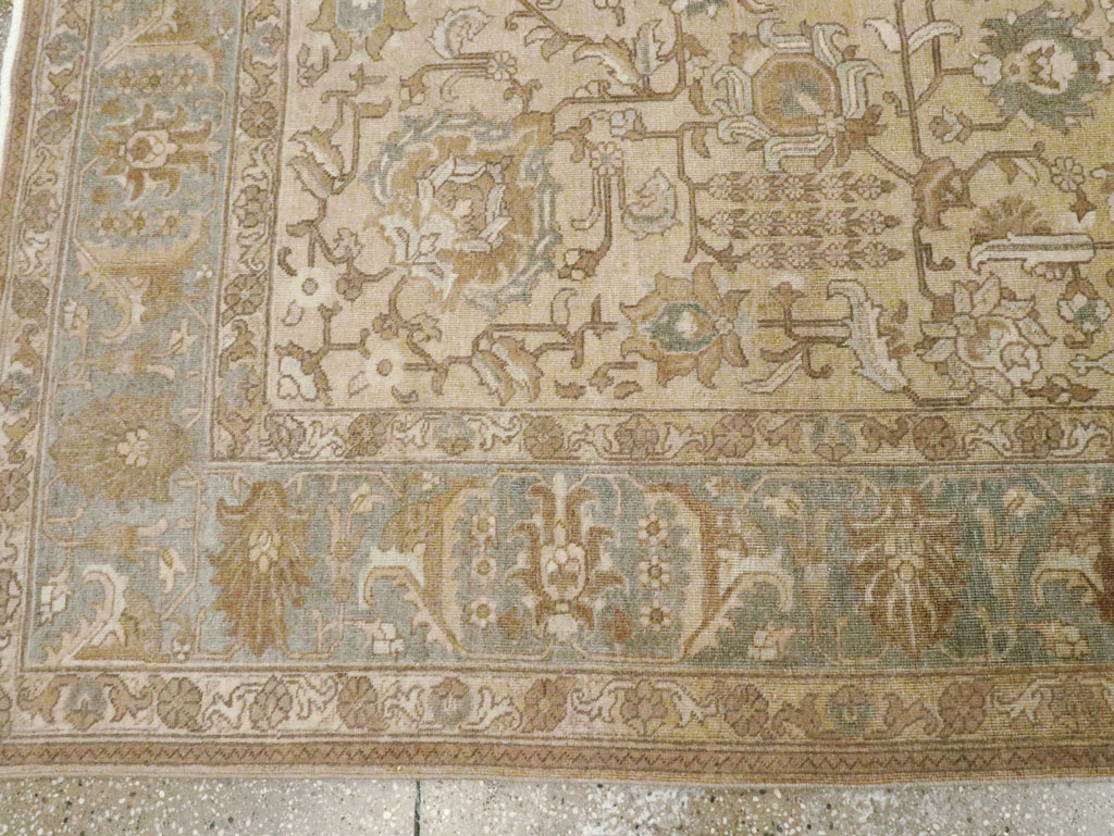 Vintage Persian Tabriz Accent Carpet, No.24440 - Gss