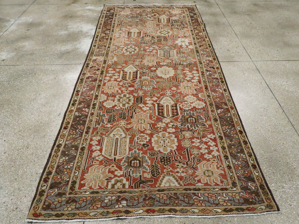 Antique Persian Bakhtiari Gallery Carpet, No.24455 - Gss
