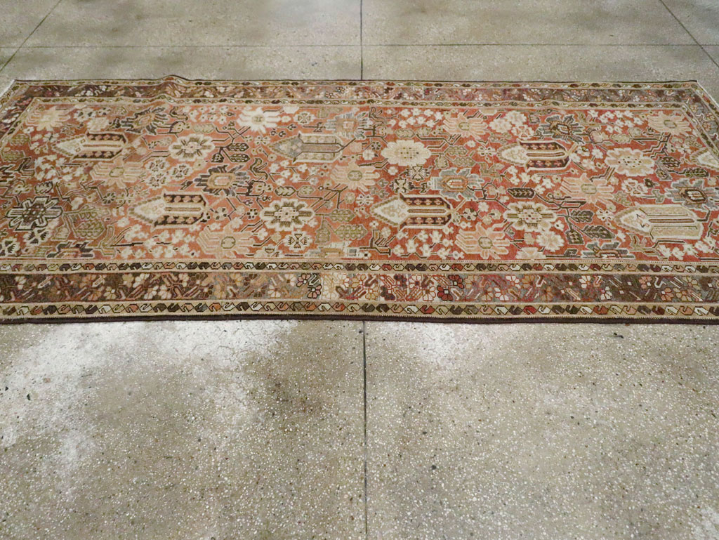 Antique Persian Bakhtiari Gallery Carpet, No.24455 - Gss