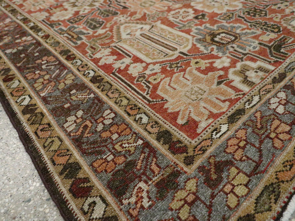 Antique Persian Bakhtiari Gallery Carpet, No.24455 - Gss