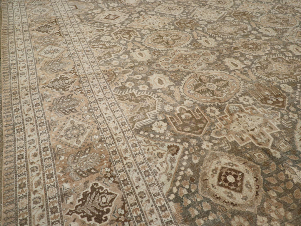 Antique Persian Tabriz Carpet, No.24472 - Gss