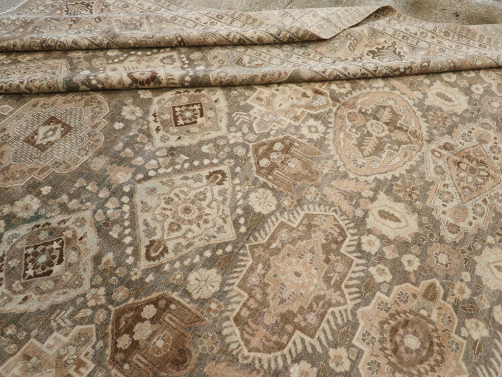 Antique Persian Tabriz Carpet, No.24472 - Gss