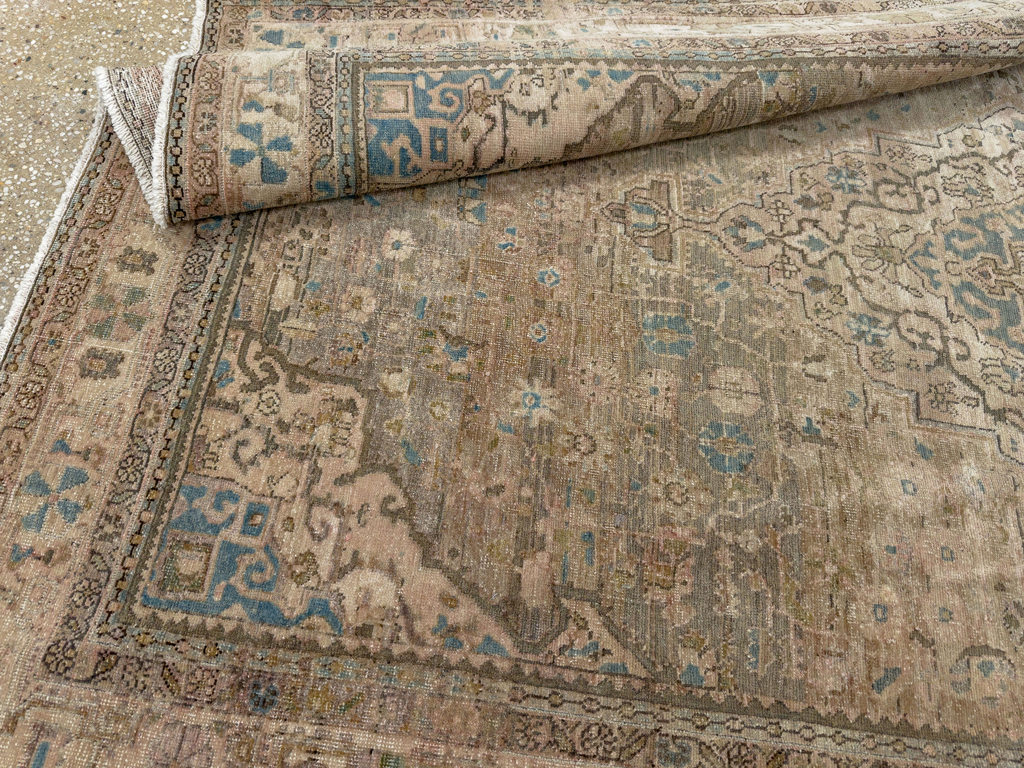 Antique Persian Sarouk Fereghan Accent Rug, No.24479 - Gss