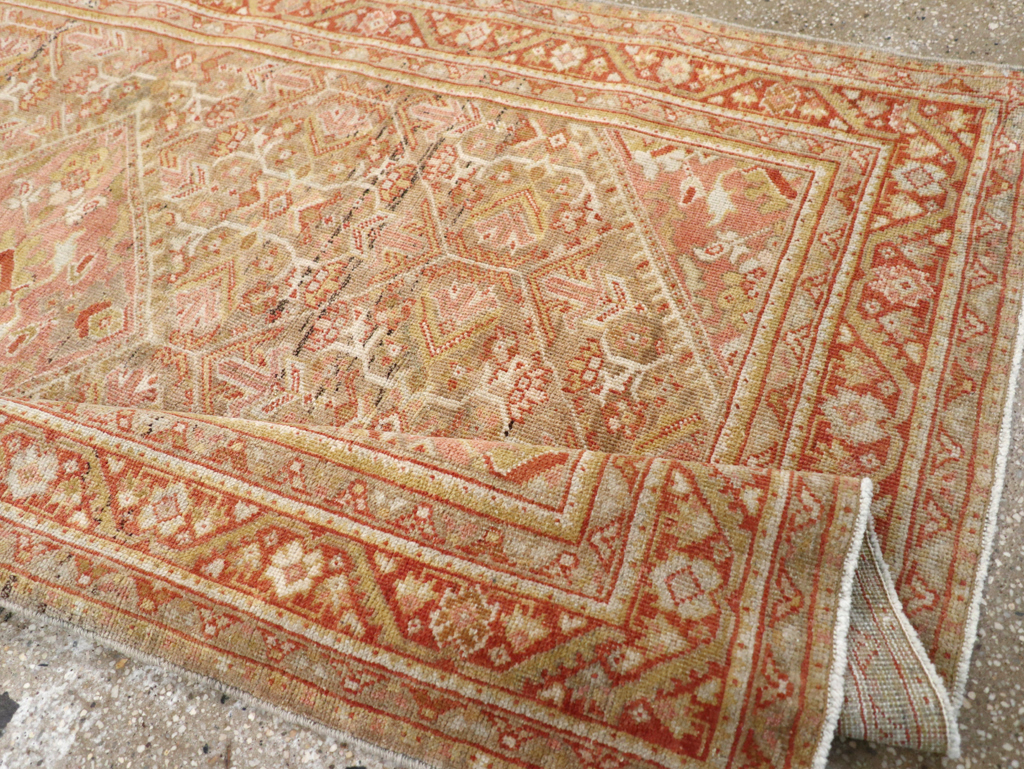 Antique Persian Mahal Rug, No.24480 - Gss