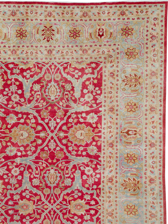 Antique Persian Tabriz Carpet, No.24493 - Gss