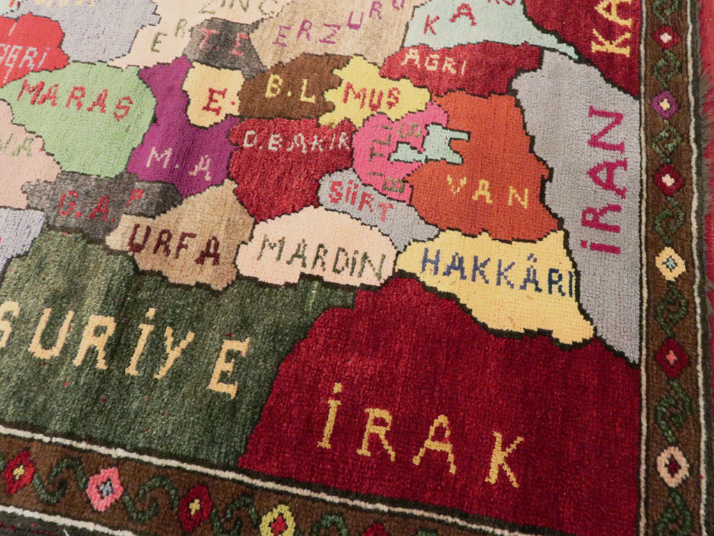 Vintage Turkish Anatolian Map Rug, No.24515 - Gss