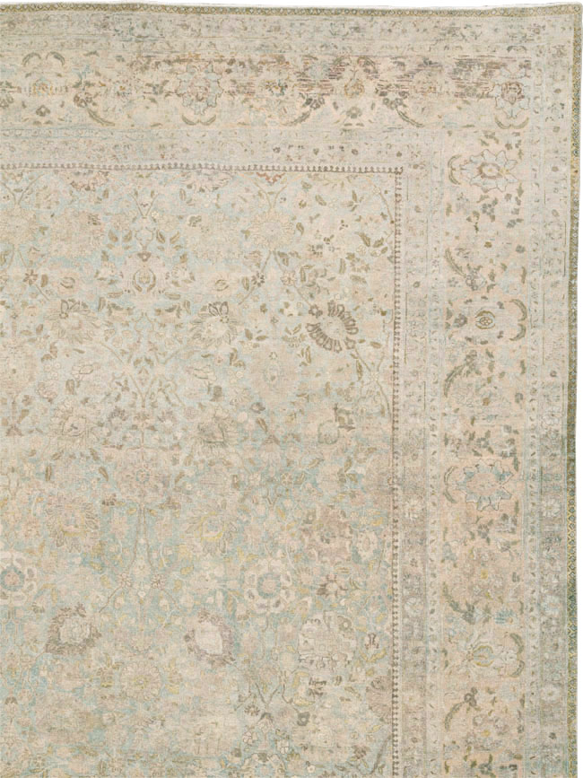 Antique Persian Tabriz Carpet, No.24516 - Gss