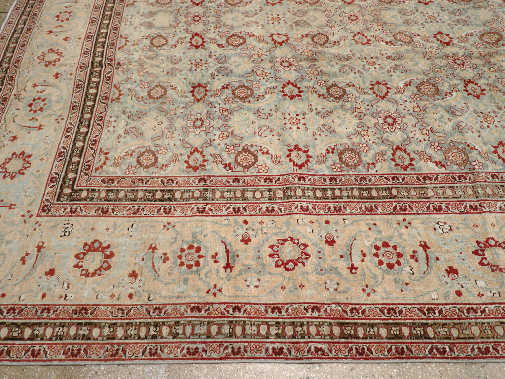 Antique Persian Tabriz Carpet, No.24559 - Gss