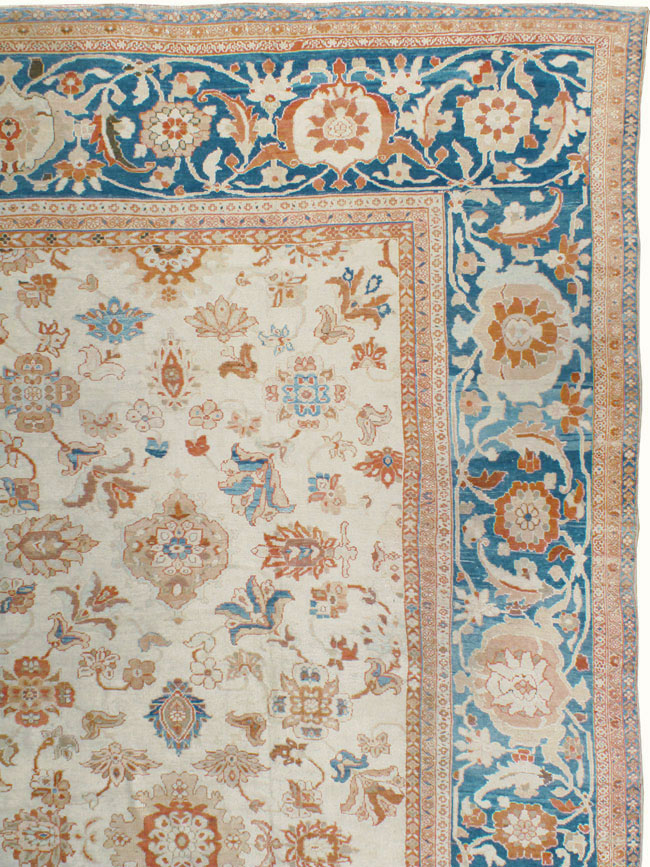 Antique Persian Sultanabad Carpet, No.24573 - Gss