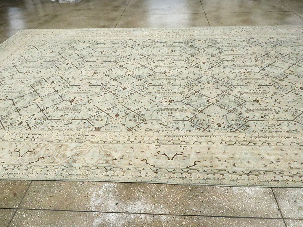 Antique Persian Tabriz Carpet, No.24579 - Gss