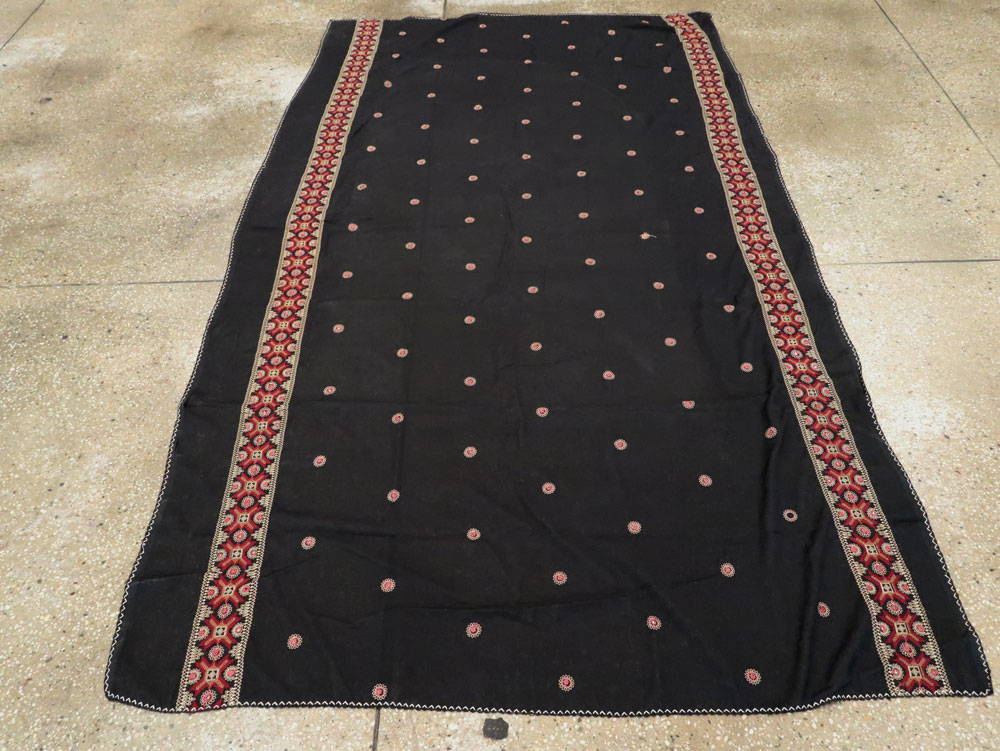 Vintage Persian Embroidered Textile, No.24590 - Gss