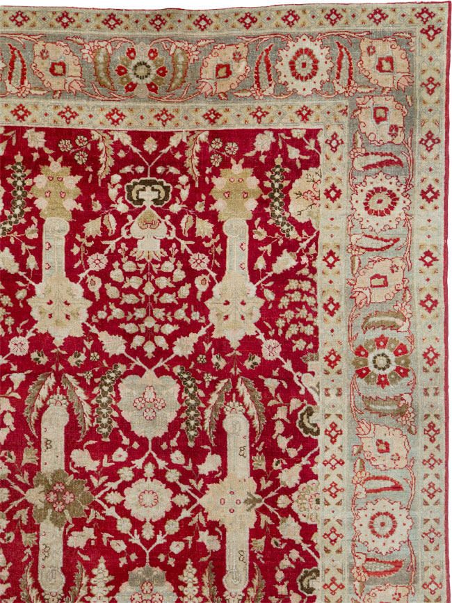 Antique Persian Tabriz Gallery Carpet, No.24680 - Gss