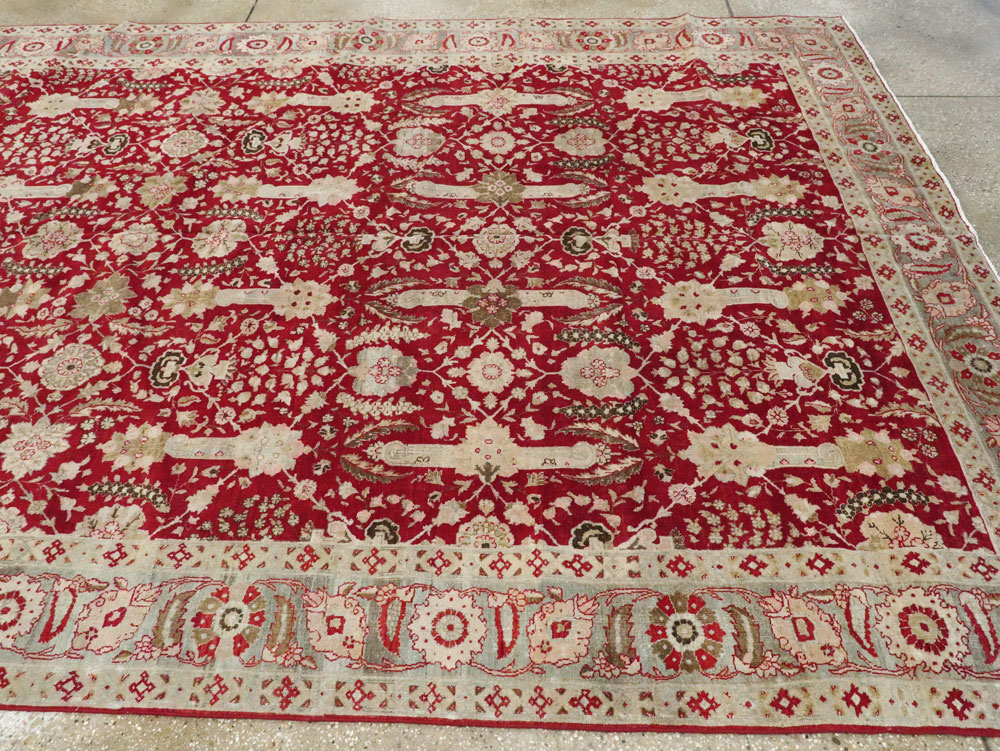 Antique Persian Tabriz Gallery Carpet, No.24680 - Gss
