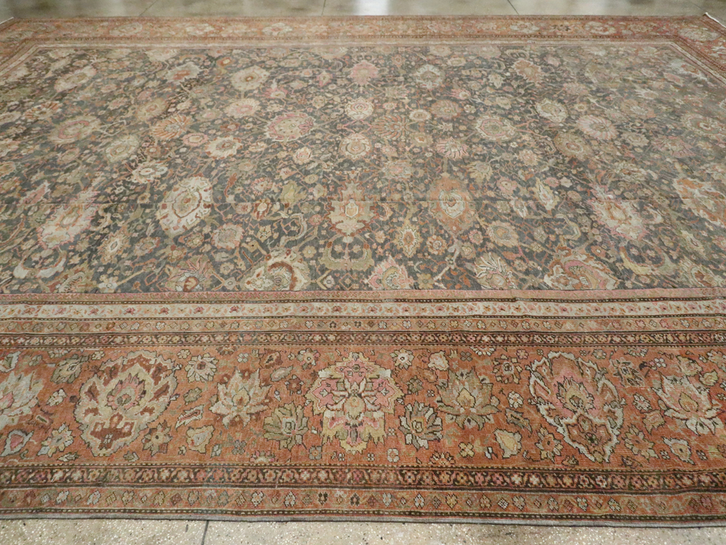Antique Persian Sultanabad Carpet, No.24727 - Gss