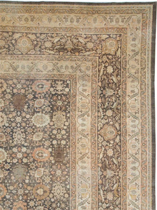 Antique Persian Tabriz Carpet, No.24729 - Gss