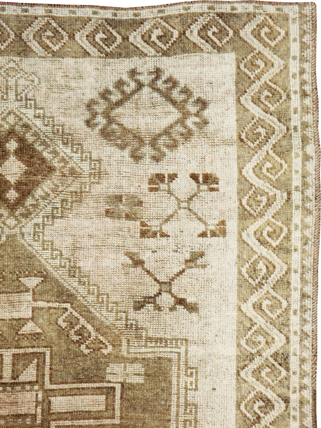 Vintage Turkish Anatolian Gallery Carpet, No.24737 - Gss