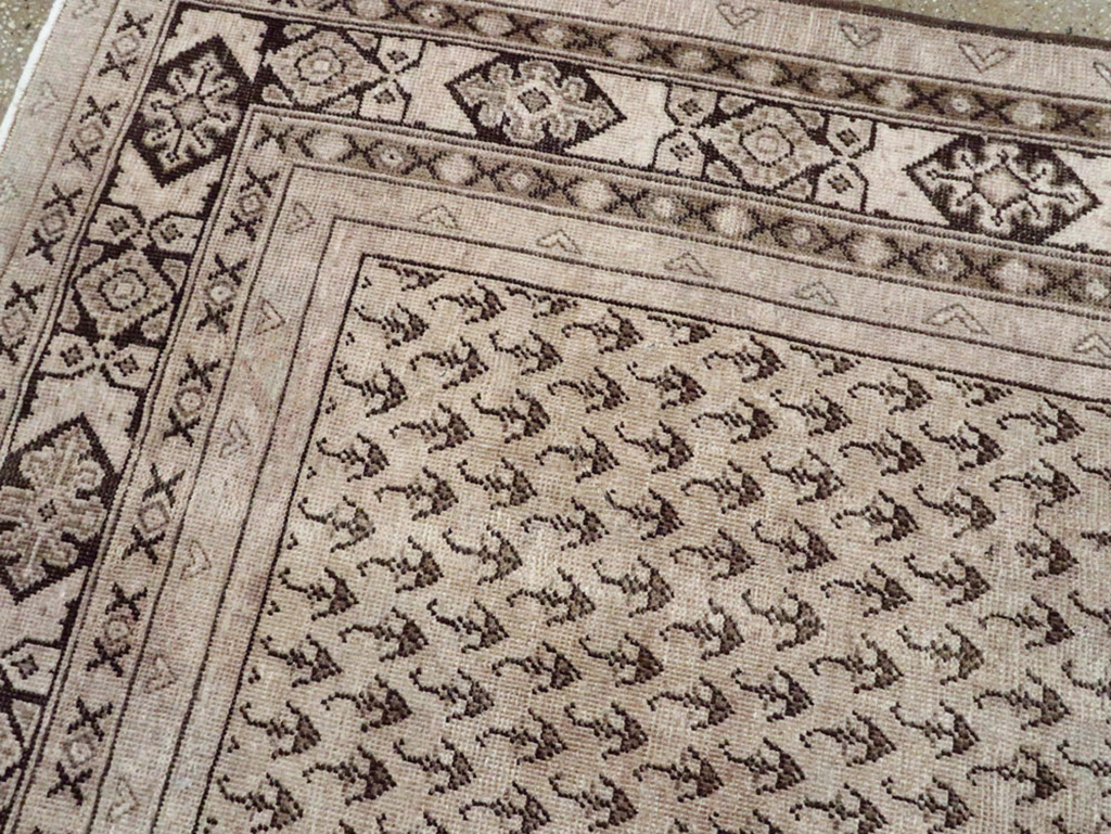 Vintage Persian Mahal Carpet, No.24740 - Gss