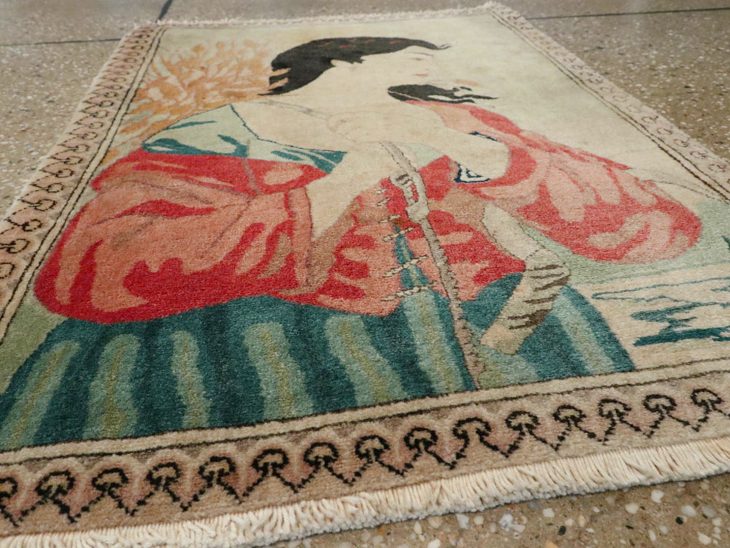 Vintage Persian Tabriz Pictorial Rug, No.24790 - Gss