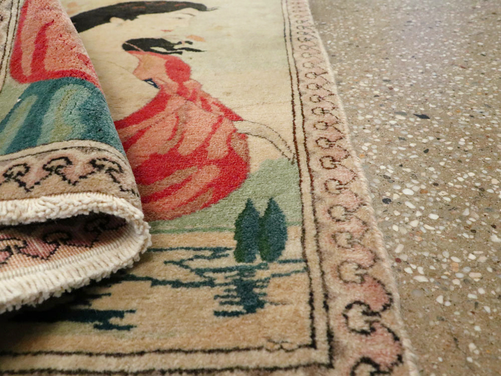 Vintage Persian Tabriz Pictorial Rug, No.24790 - Gss