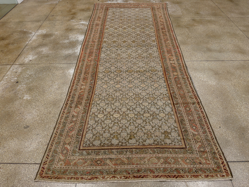 Antique Persian Malayer Gallery Carpet, No.24851 - Gss