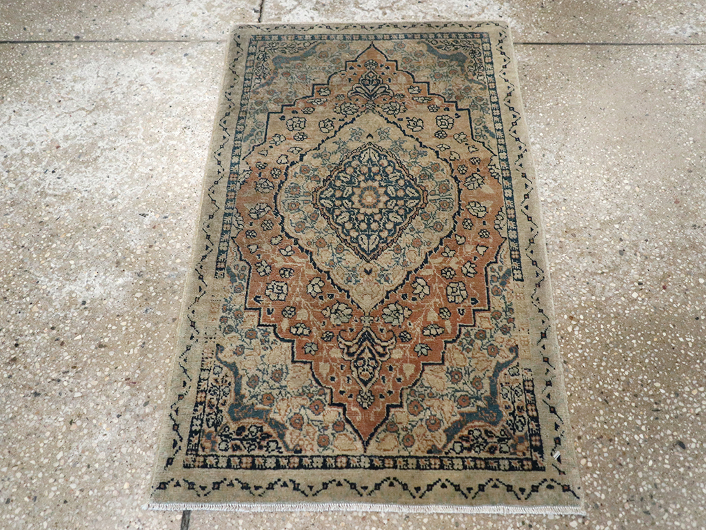 Antique Persian Tabriz Hagi Jalili Throw Rug, No.24874 - Gss