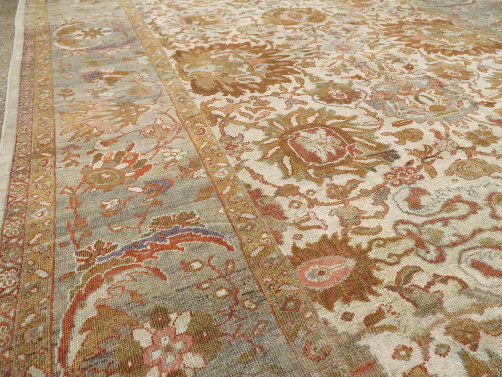 Antique Persian Sultanabad Carpet, No.24879 - Gss