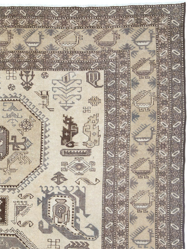 Vintage Persian Veece Carpet, No.24880 - Gss