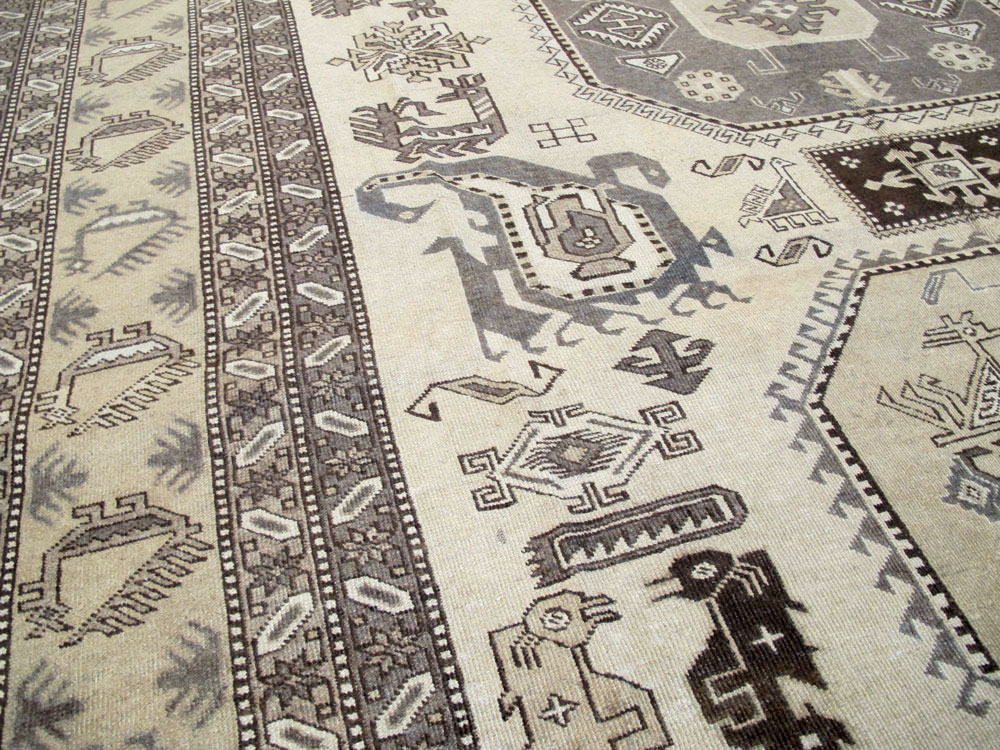 Vintage Persian Veece Carpet, No.24880 - Gss