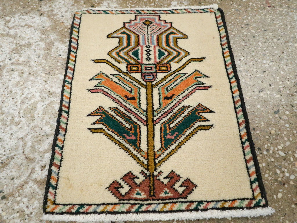 Vintage Persian Baluch Pictorial Rug, No.24898 - Gss