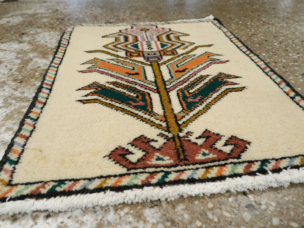 Vintage Persian Baluch Pictorial Rug, No.24898 - Gss