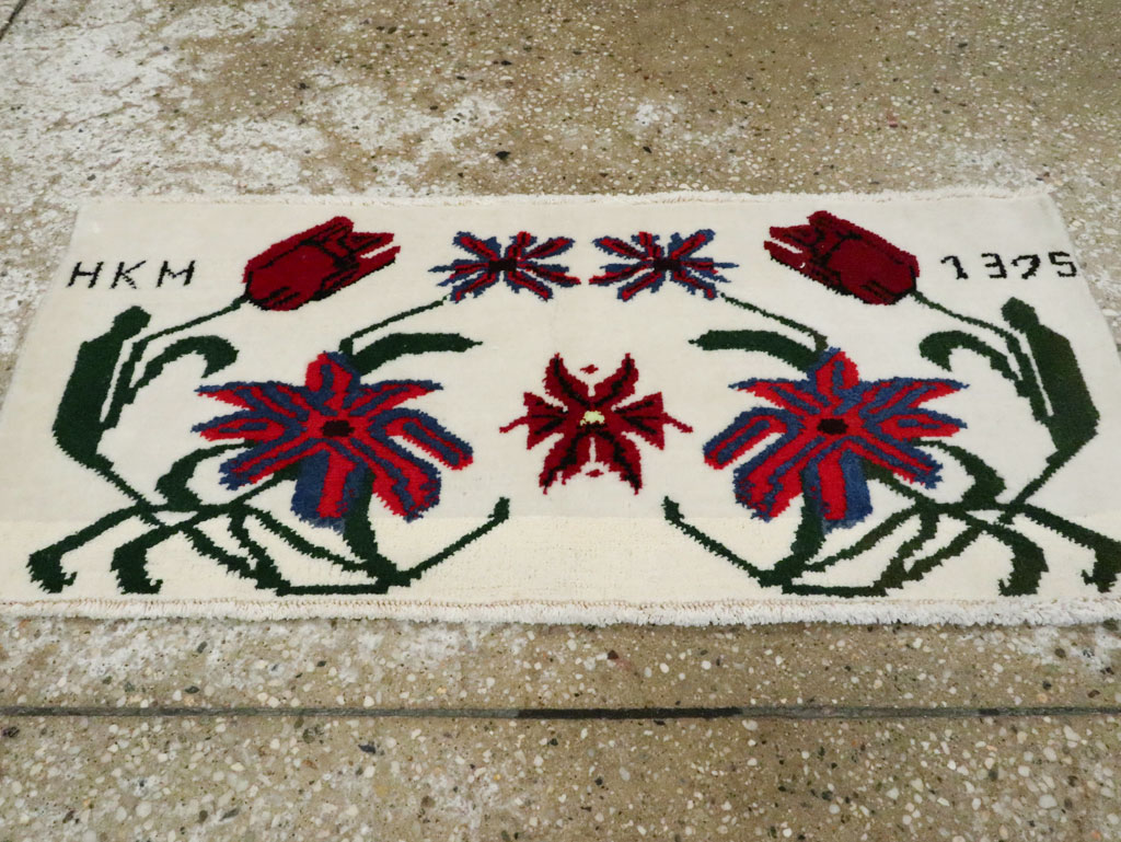 Vintage Persian Baluch Pictorial Rug, No.24900 - Gss
