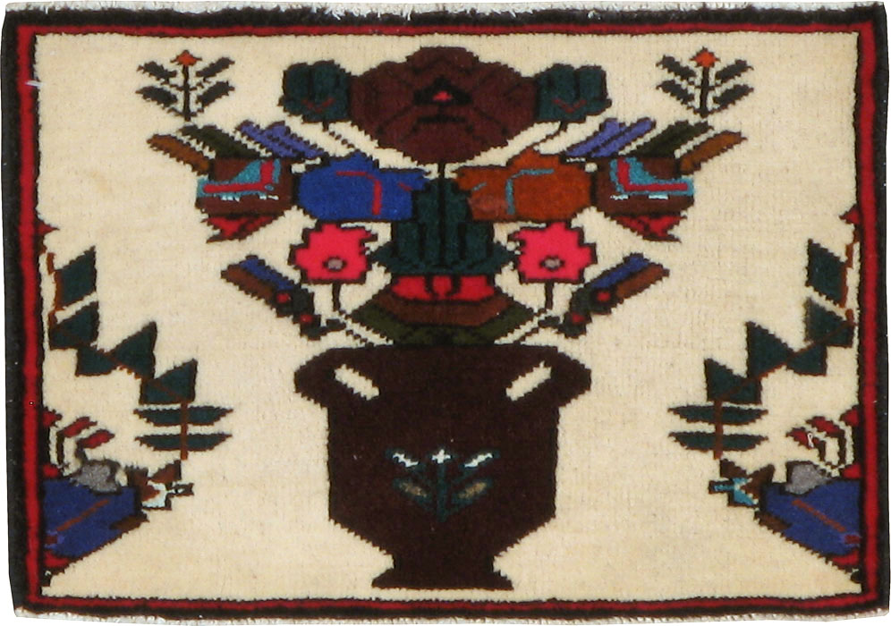 Vintage Persian Baluch Pictorial Rug, No.24909 - Gss