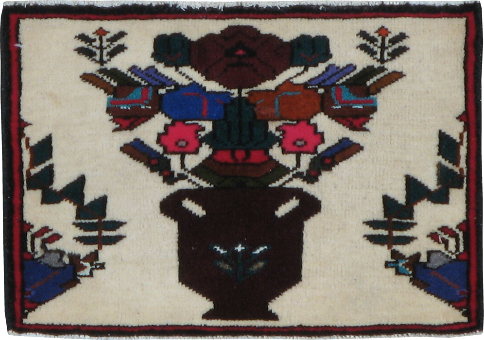 Vintage Persian Baluch Pictorial Rug, No.24909 - Gss