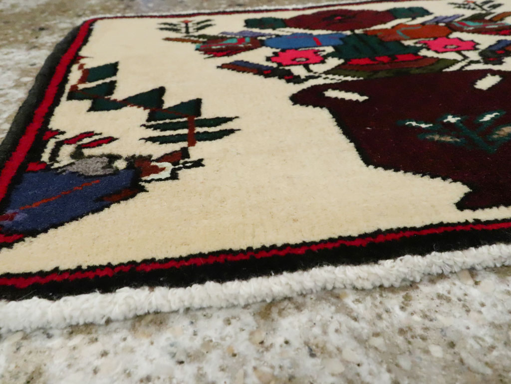 Vintage Persian Baluch Pictorial Rug, No.24909 - Gss
