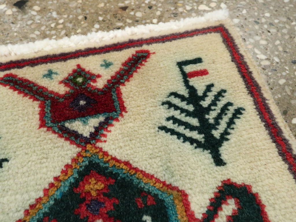 Vintage Persian Baluch Pictorial Rug, No.24926 - Gss