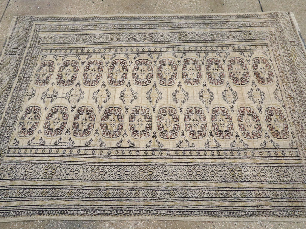 Vintage Central Asian Turkoman Rug, No.24963 - Gss