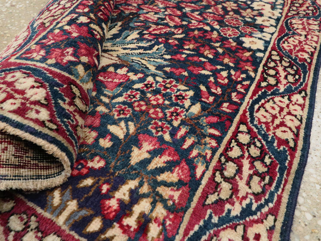 Antique Persian Lavar Kerman Rug, No.24995 - Gss