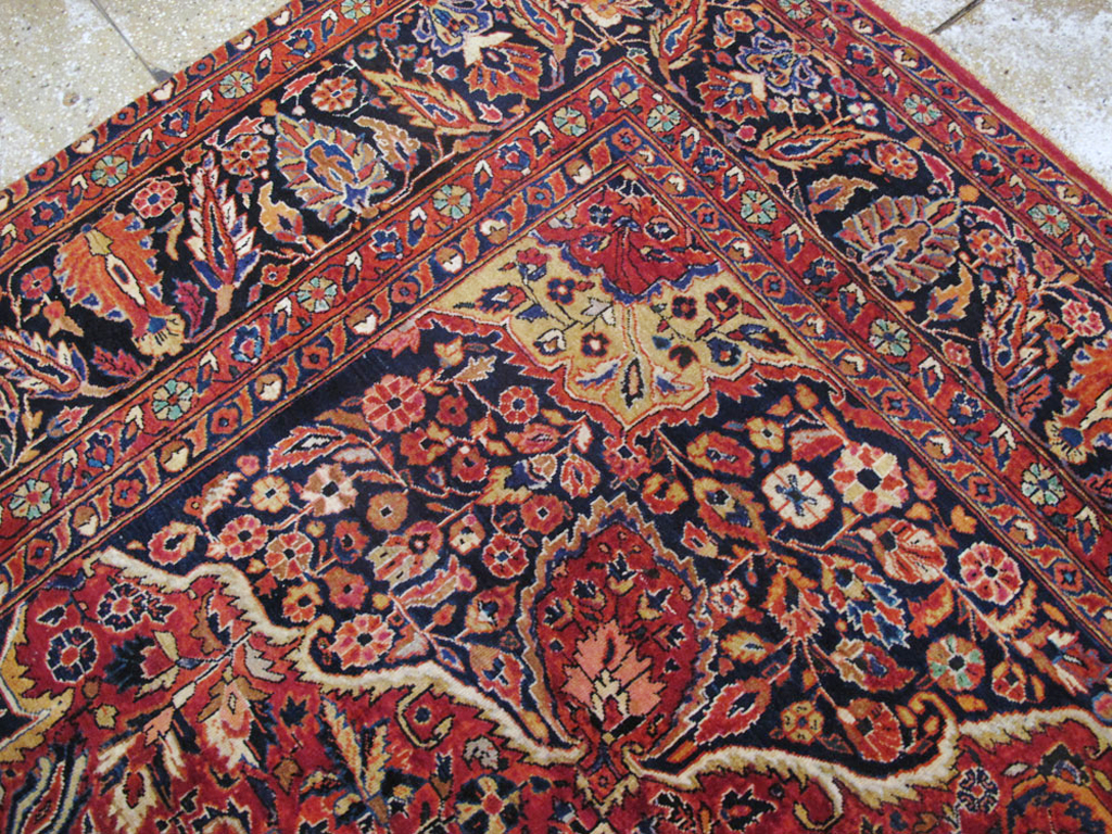 Antique Persian Sarouk Carpet, No.25095 - Gss