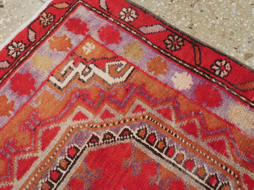 Vintage Persian Tabriz Rug, No.25170 - Gss