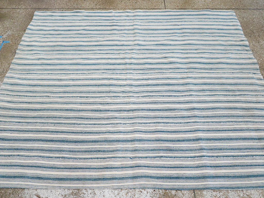 Vintage Persian Flatweave Kilim Square Accent Rug, No.25190 - Gss