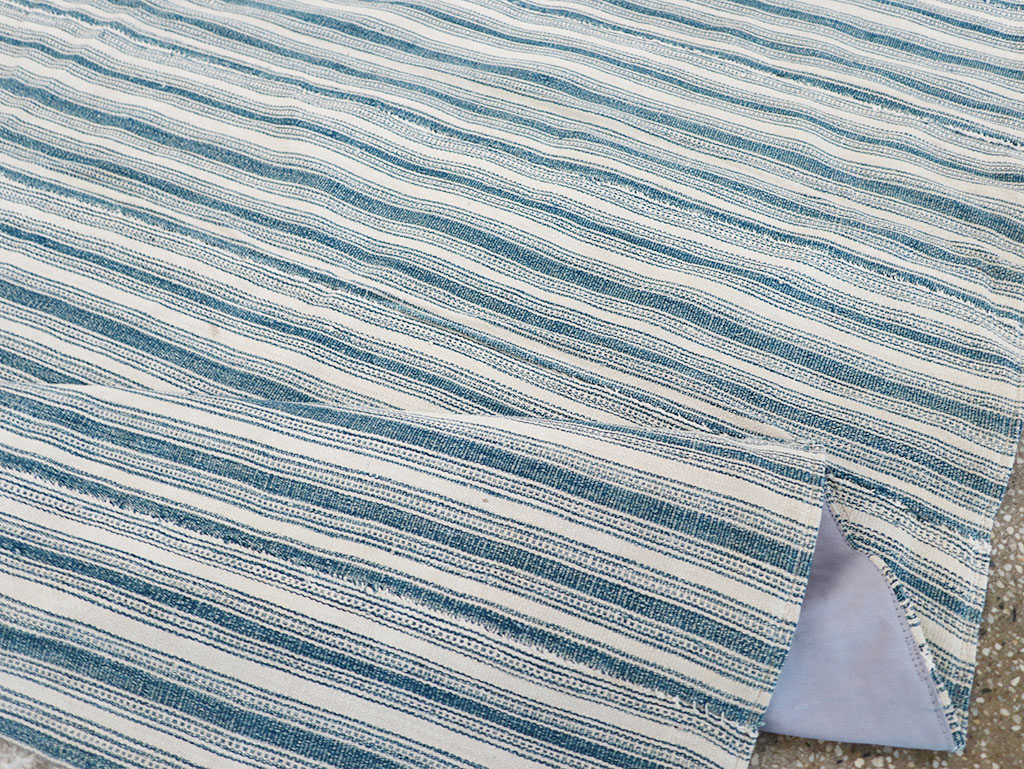 Vintage Persian Flatweave Kilim Square Accent Rug, No.25190 - Gss