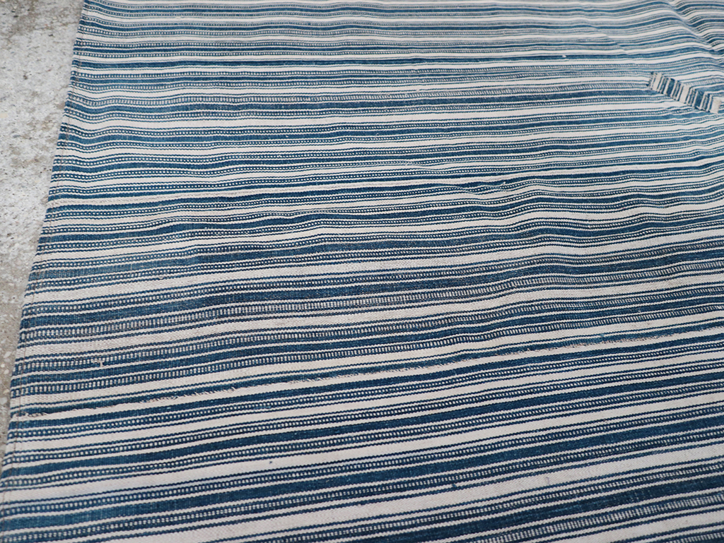 Vintage Persian Flatweave Kilim Square Accent Rug, No.25191 - Gss