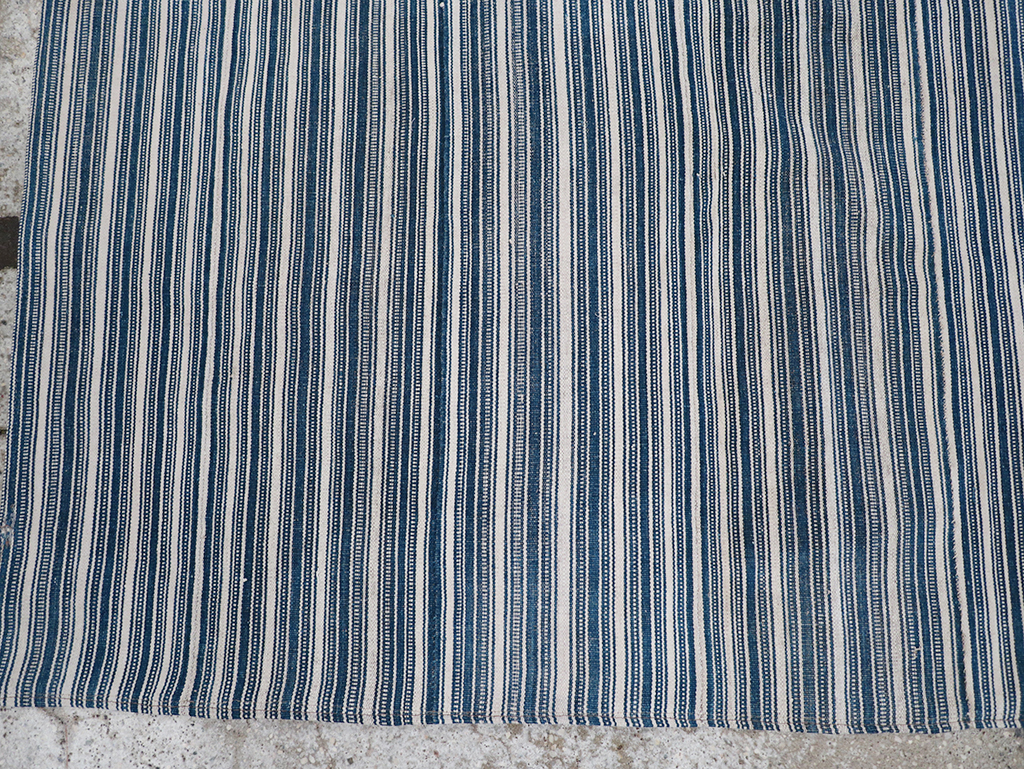 Vintage Persian Flatweave Kilim Square Accent Rug, No.25191 - Gss