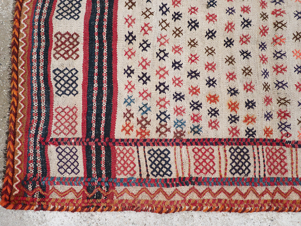 Vintage Persian Flatweave Kilim Throw Rug, No.25199 - Gss